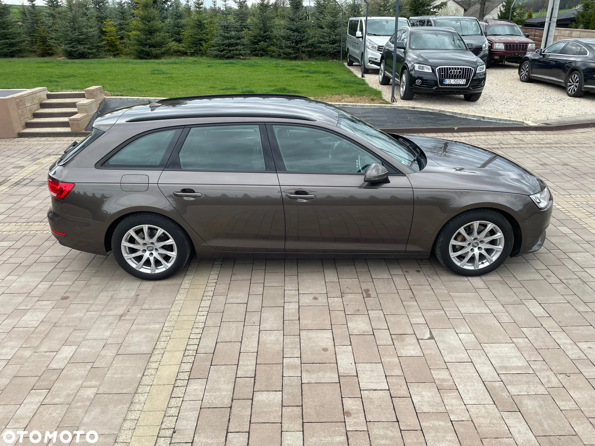 Audi A4 Avant 2.0 TDI ultra S tronic - 4