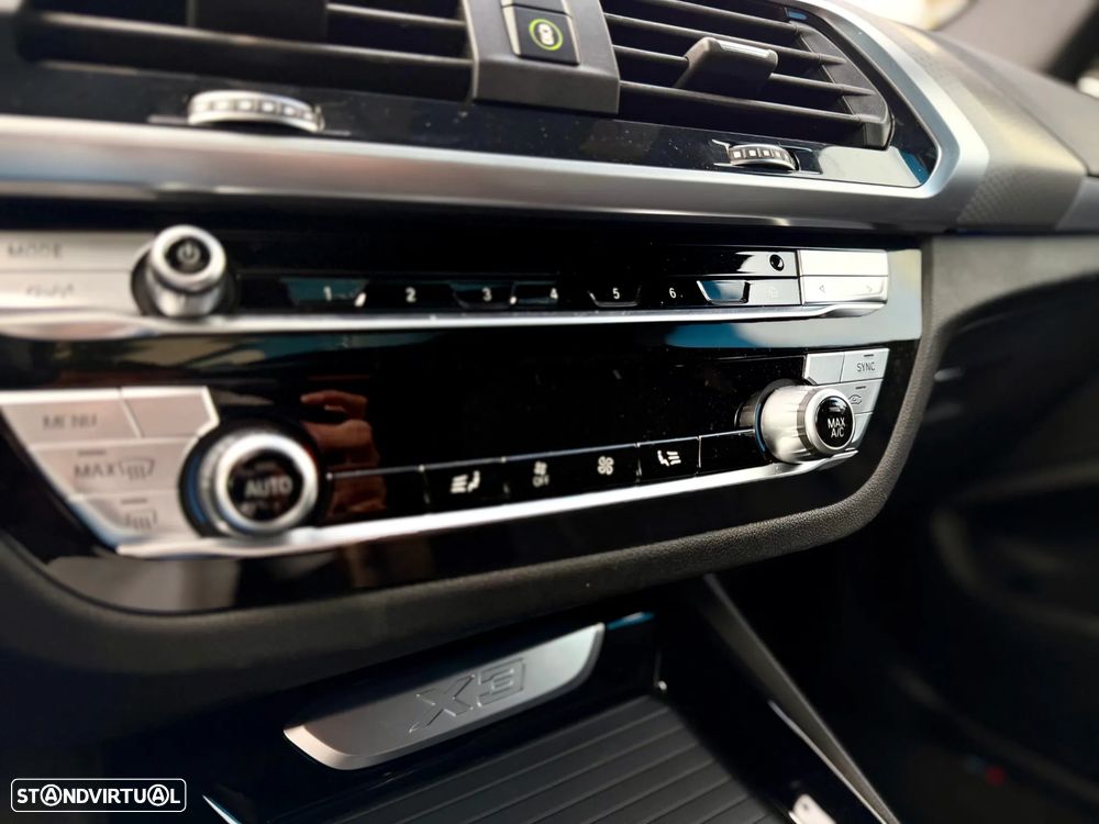 BMW X3 30 e xDrive Pack M - 22