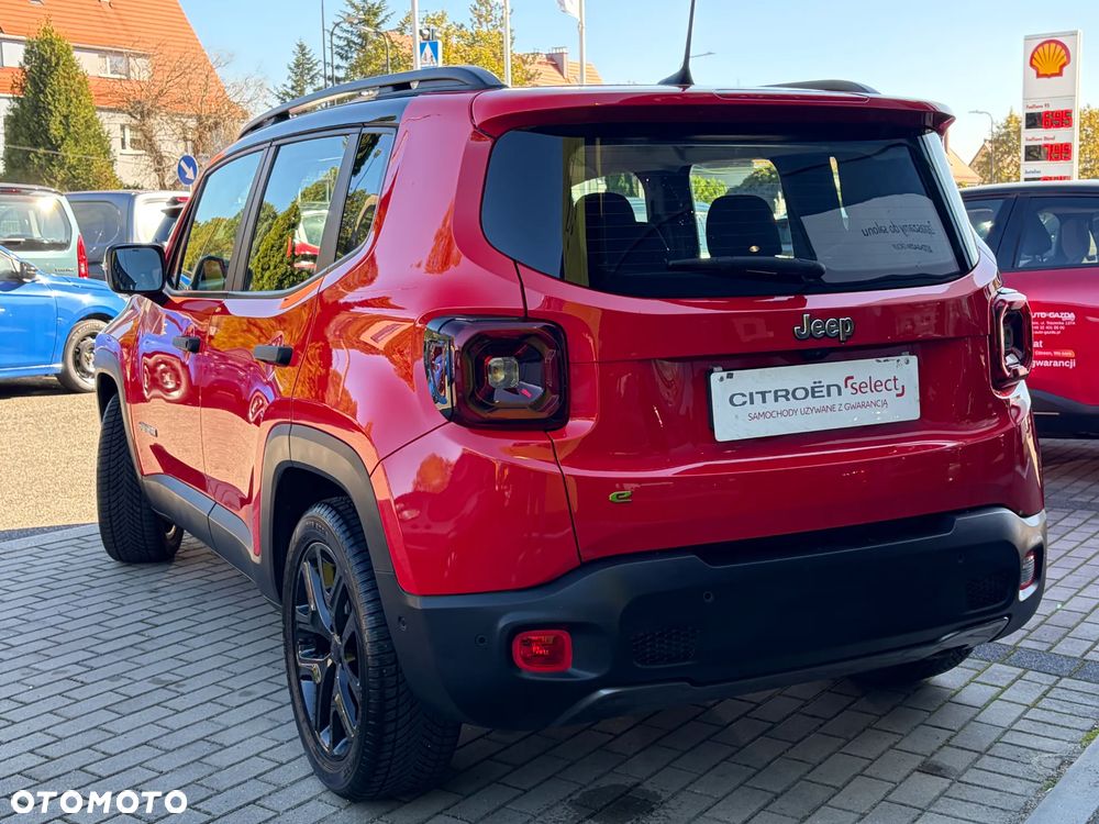 Jeep Renegade 1.5 T4 mHEV Summit FWD S&S DCT - 9