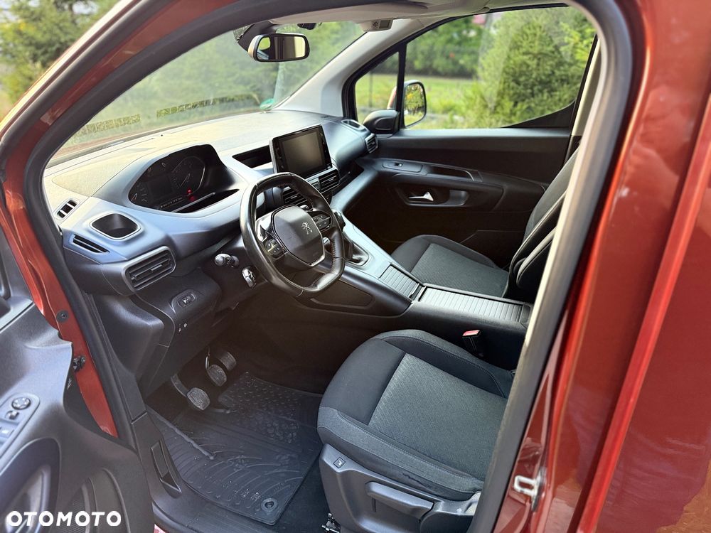 Peugeot Rifter BlueHDI 100 L2 7-Sitzer Active Pack - 23