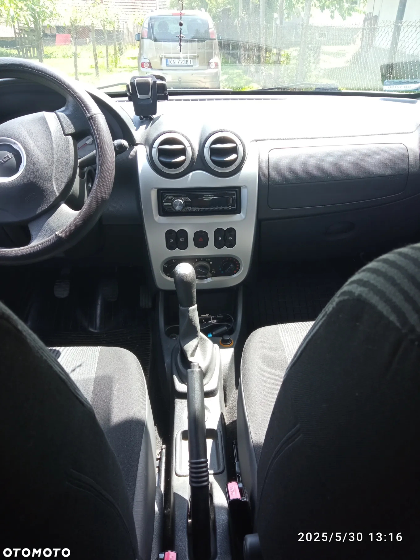 Dacia Sandero - 5