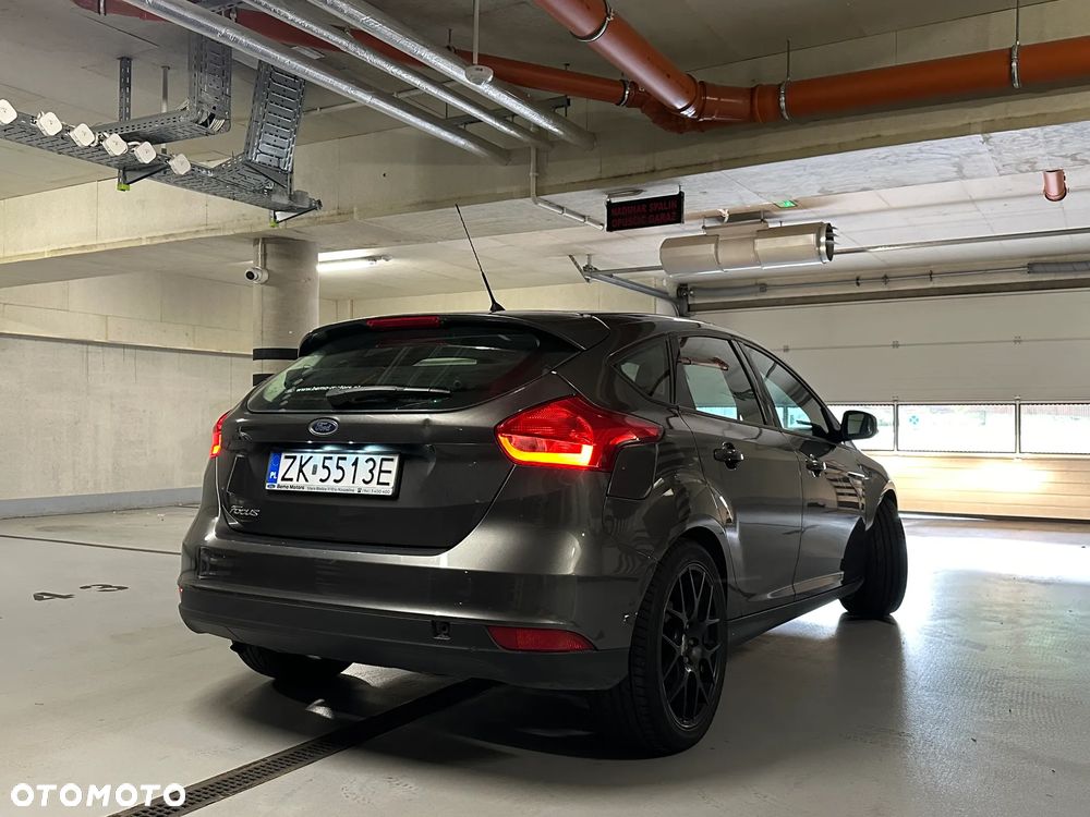Ford Focus - 6