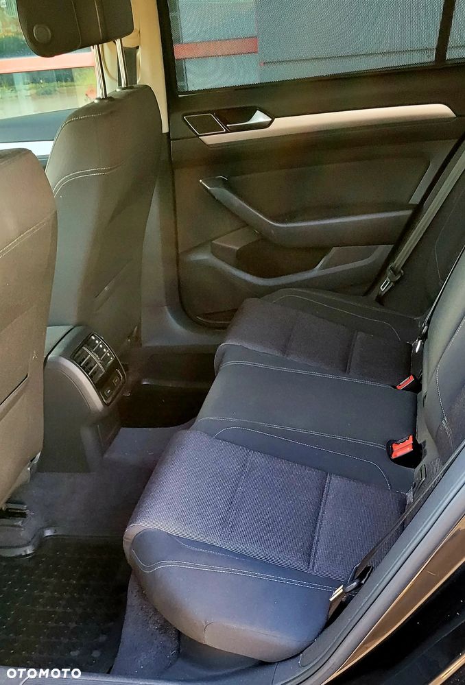 Volkswagen Passat 2.0 TDI BMT Comfortline - 10