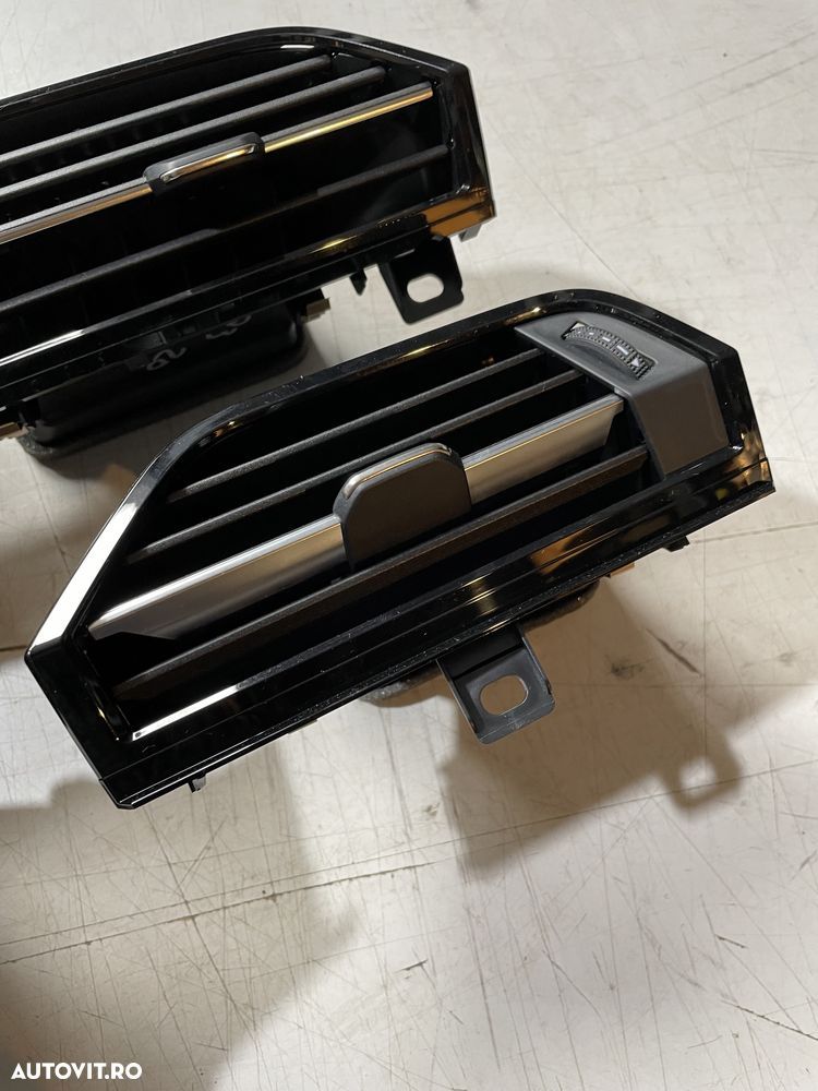 Grile aerisire Audi Q3 - 3