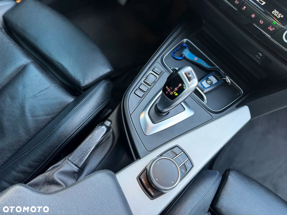 BMW 3GT 320d xDrive M Sport - 22