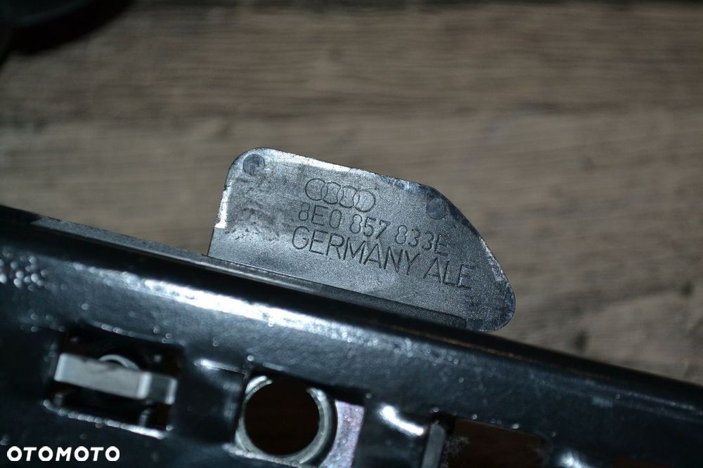 AUDI A4 B6 B7 A6 C6 SUPERB REGULACJA WYSOKOŚCI PASA BEZPIECZEŃSTWA 8E0857833E 8E0857833A - 3