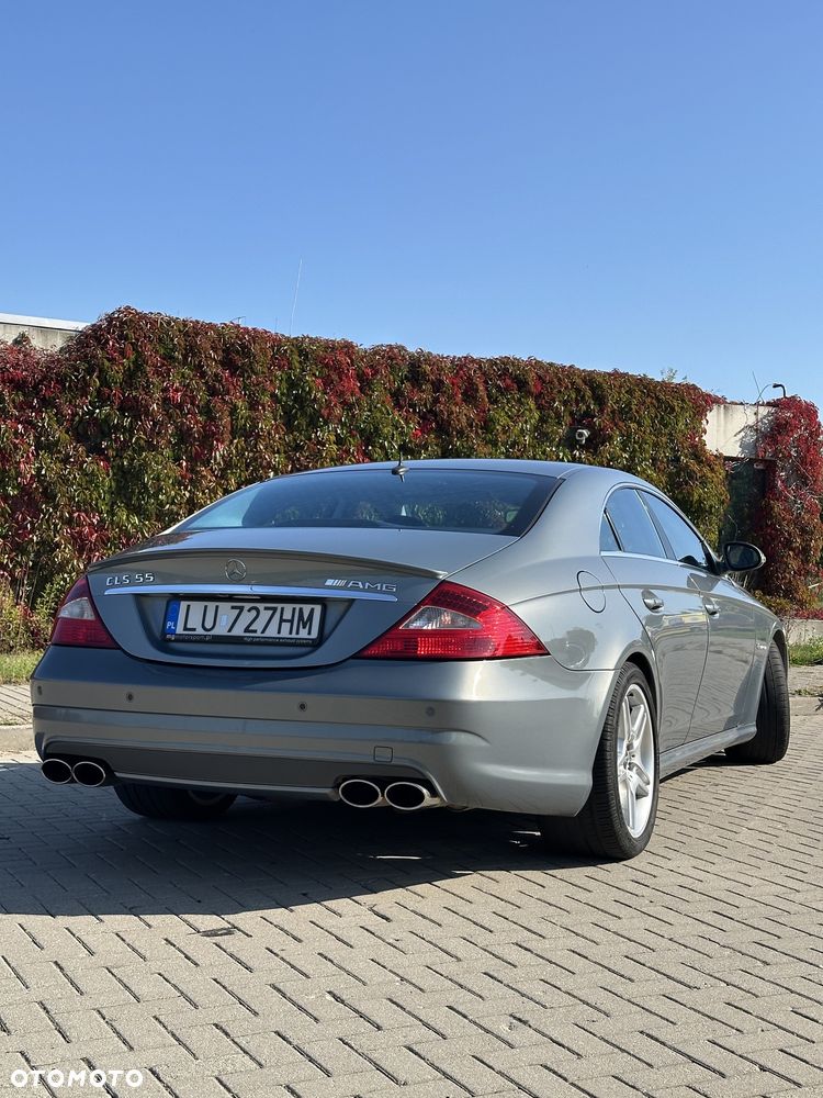 Mercedes-Benz CLS - 25