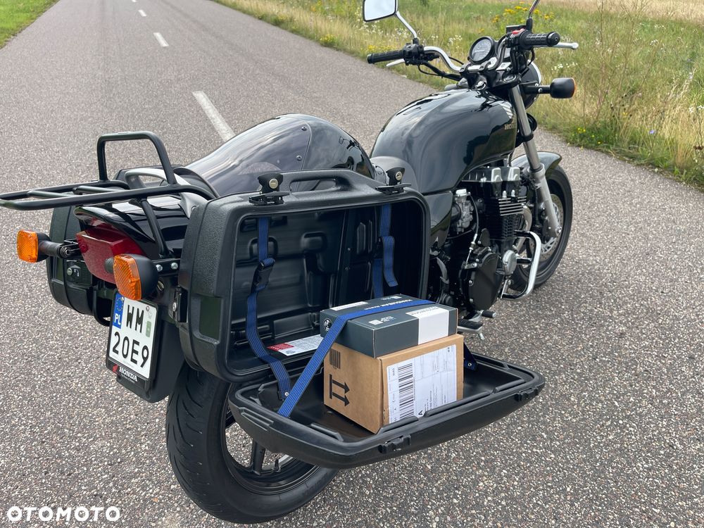 Honda CB - 18