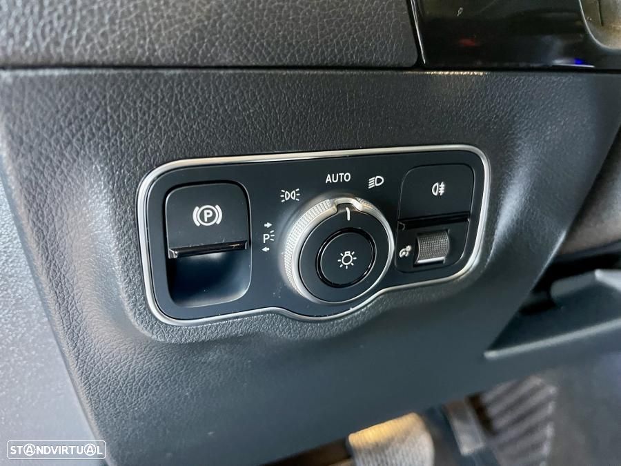 Mercedes-Benz GLA 250 e 8G-DCT Progressive - 19