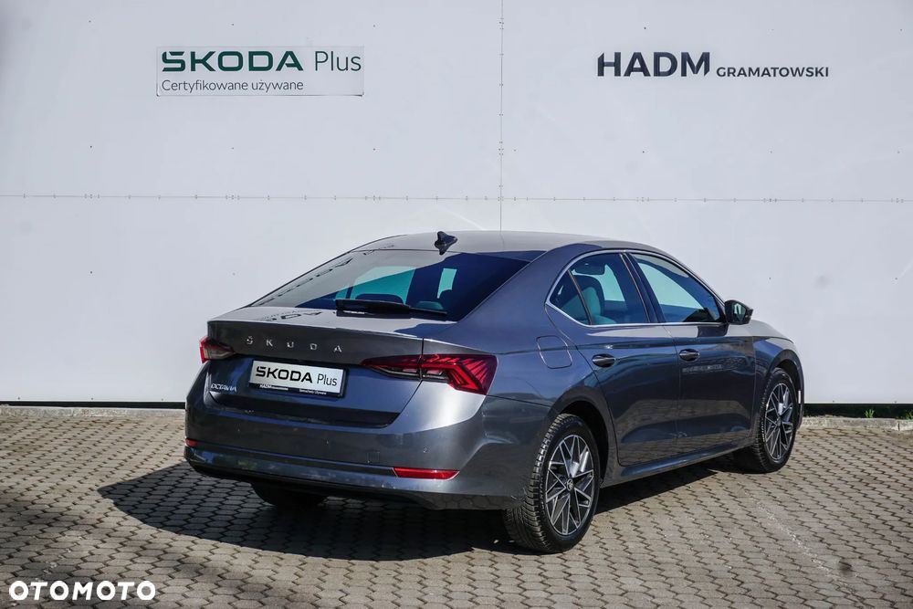 Skoda Octavia 2.0 TDI Style DSG - 8