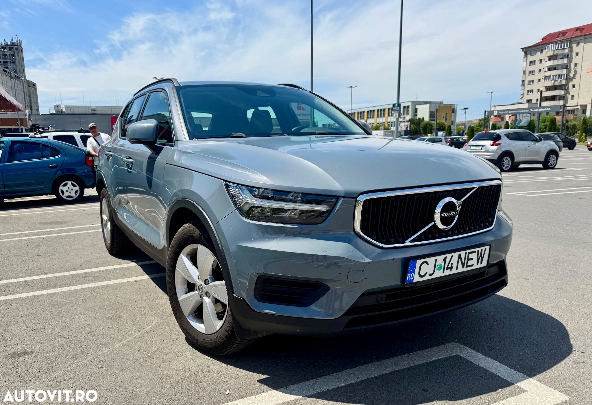 Volvo XC 40 D3 Momentum - 1