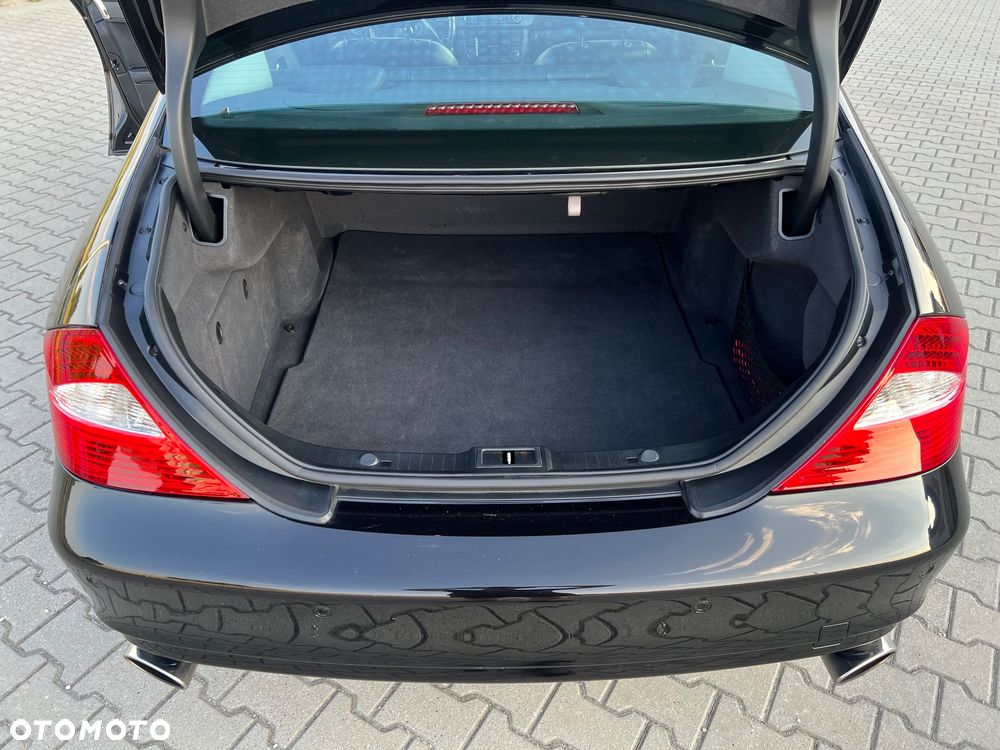 Mercedes-Benz CLS - 18