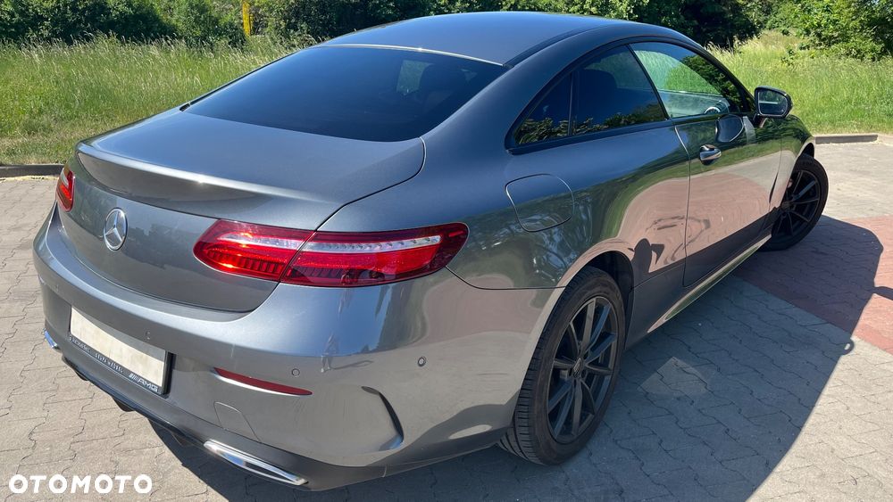 Mercedes-Benz Klasa E - 8