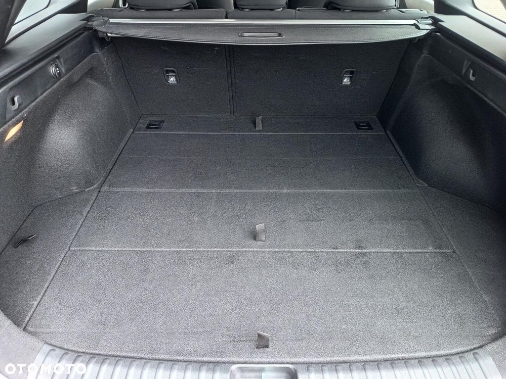 Kia Ceed 1.5 T-GDI M - 10