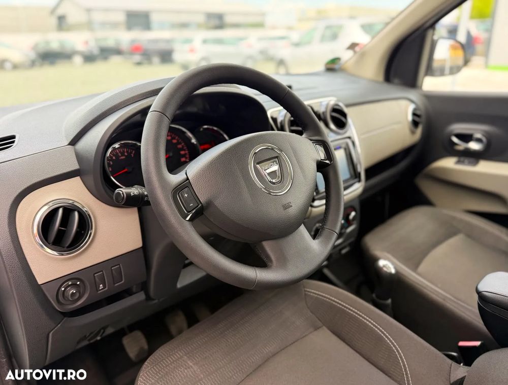 Dacia Lodgy 1.6 Laureate - 17