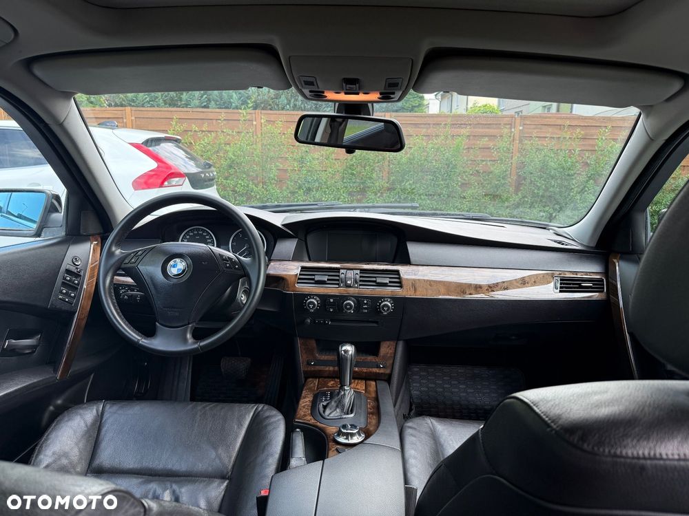 BMW Seria 5 - 12
