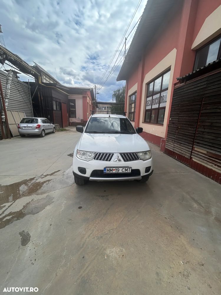 Mitsubishi L200 - 4