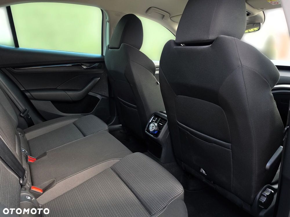 Skoda Octavia 1.5 TSI ACT Ambition - 15