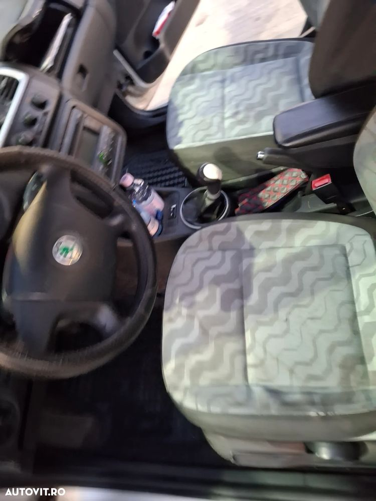 Skoda Fabia - 6