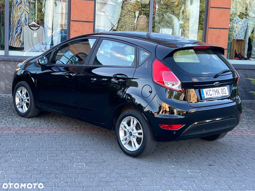 Ford Fiesta - 12
