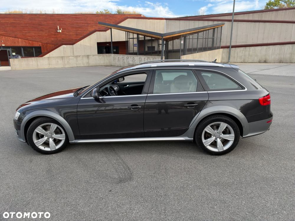 Audi A4 Allroad - 8