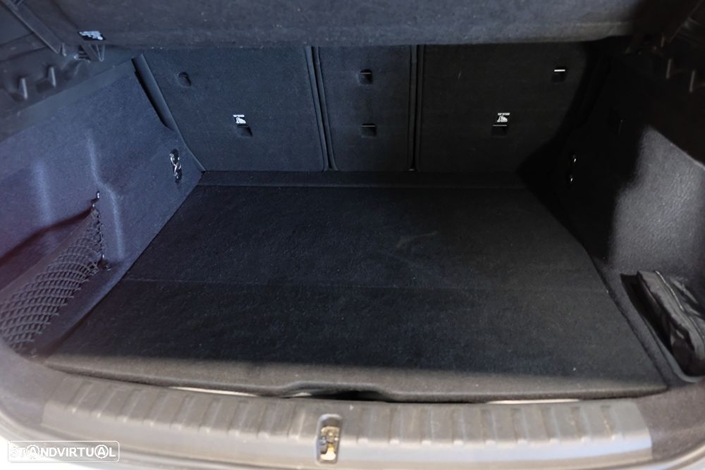 BMW iX1 xDrive30 M Sport Pack - 41