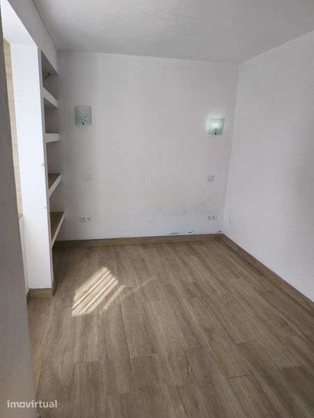 Mini Moradia T1 rés chão - Grande imagem: 2/8