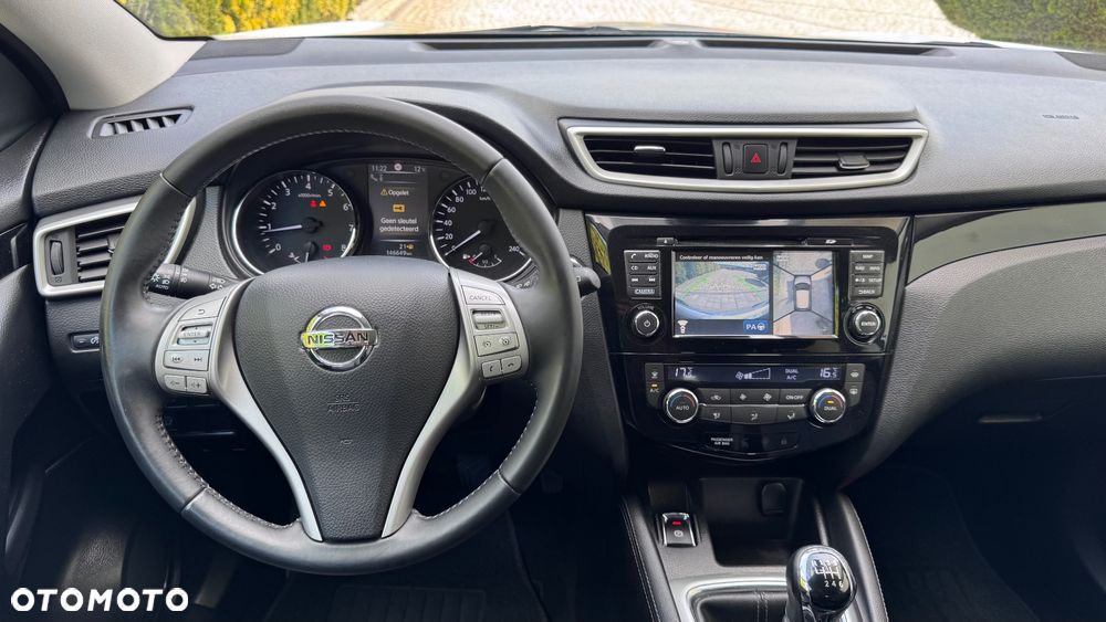 Nissan Qashqai 1.6 360 - 27