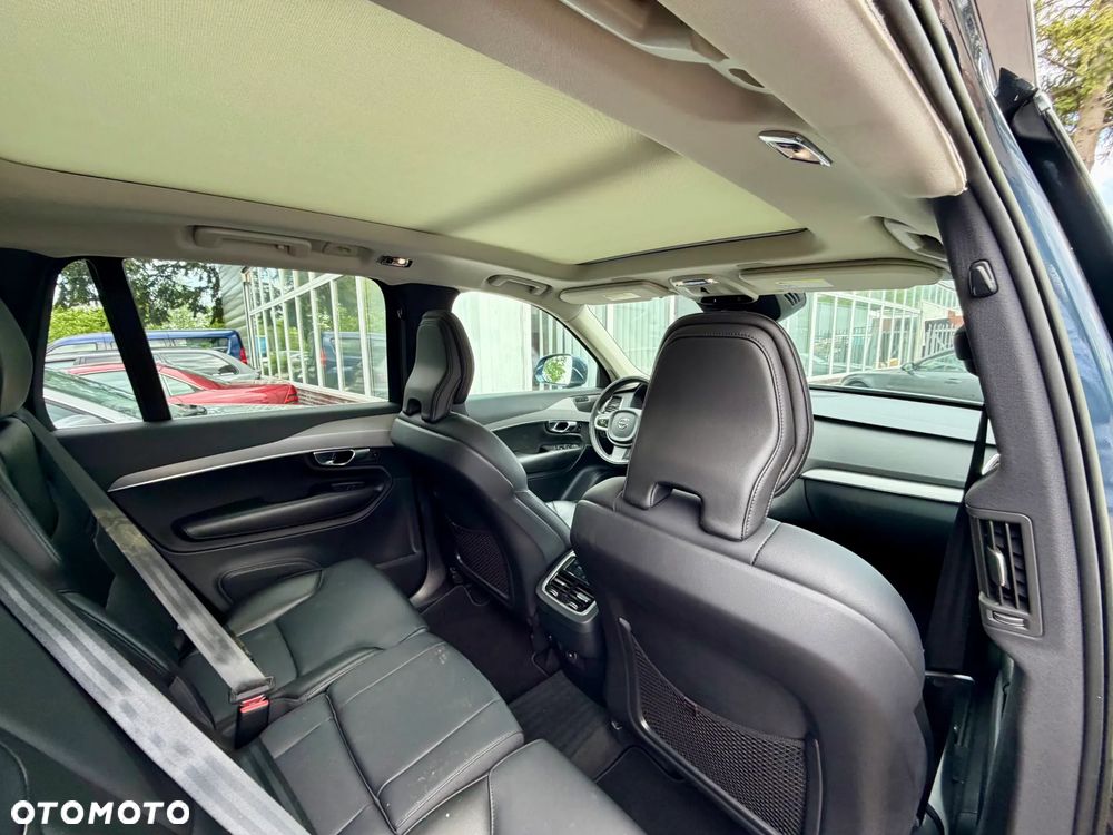 Volvo XC 90 T5 AWD Geartronic Momentum Pro - 19