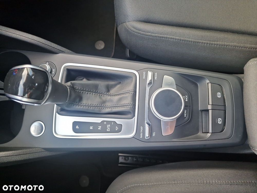Audi Q2 35 TFSI Advanced S tronic - 24