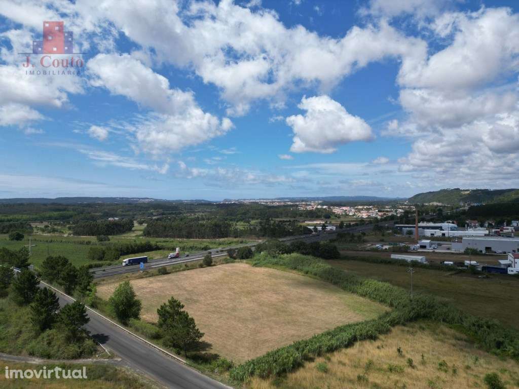Terreno em Zona Urbanizável próximo da cidade das Caldas da Rainha - Grande imagem: 3/17
