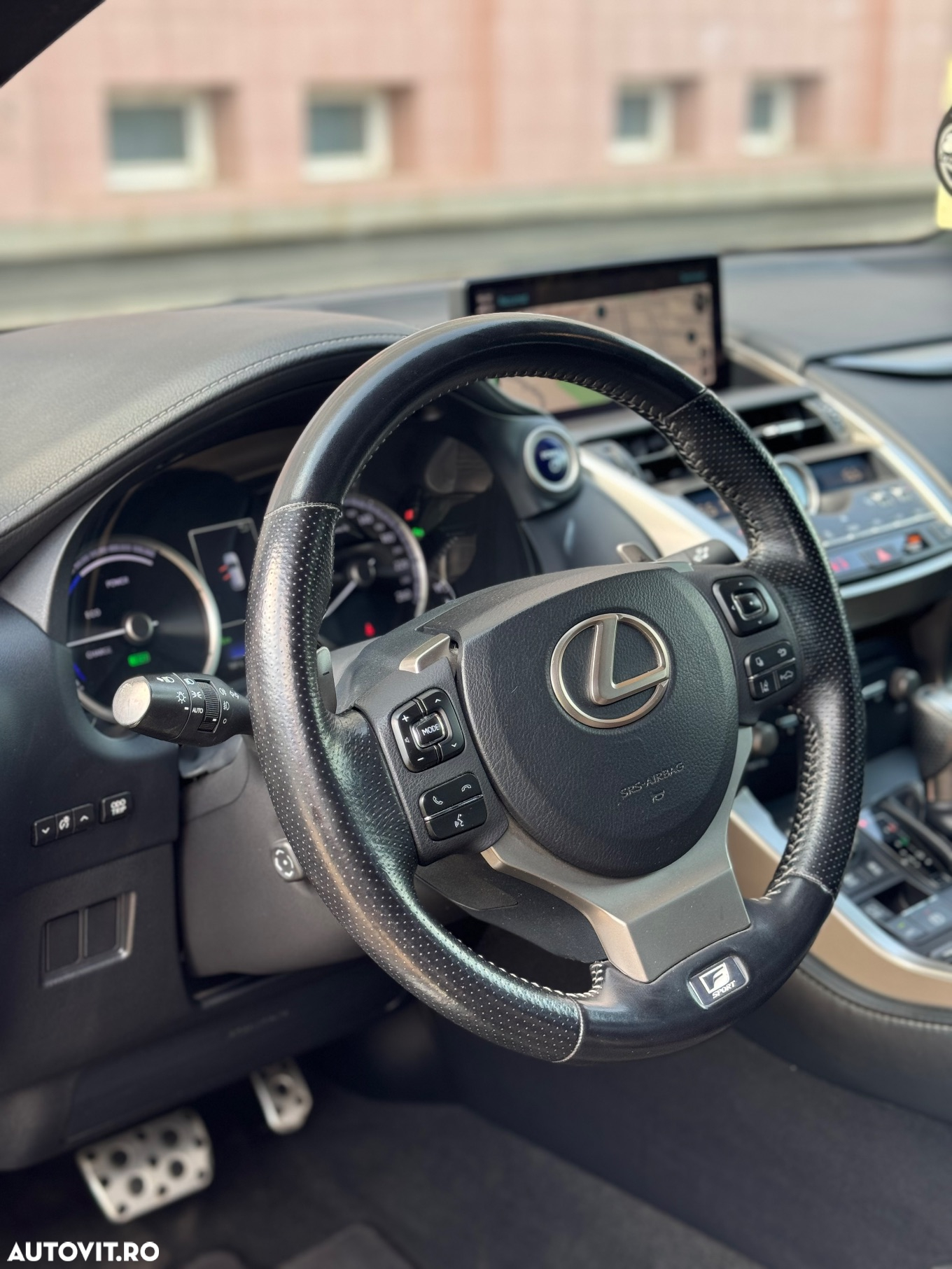 Lexus Seria NX 300h AWD F Sport - 9