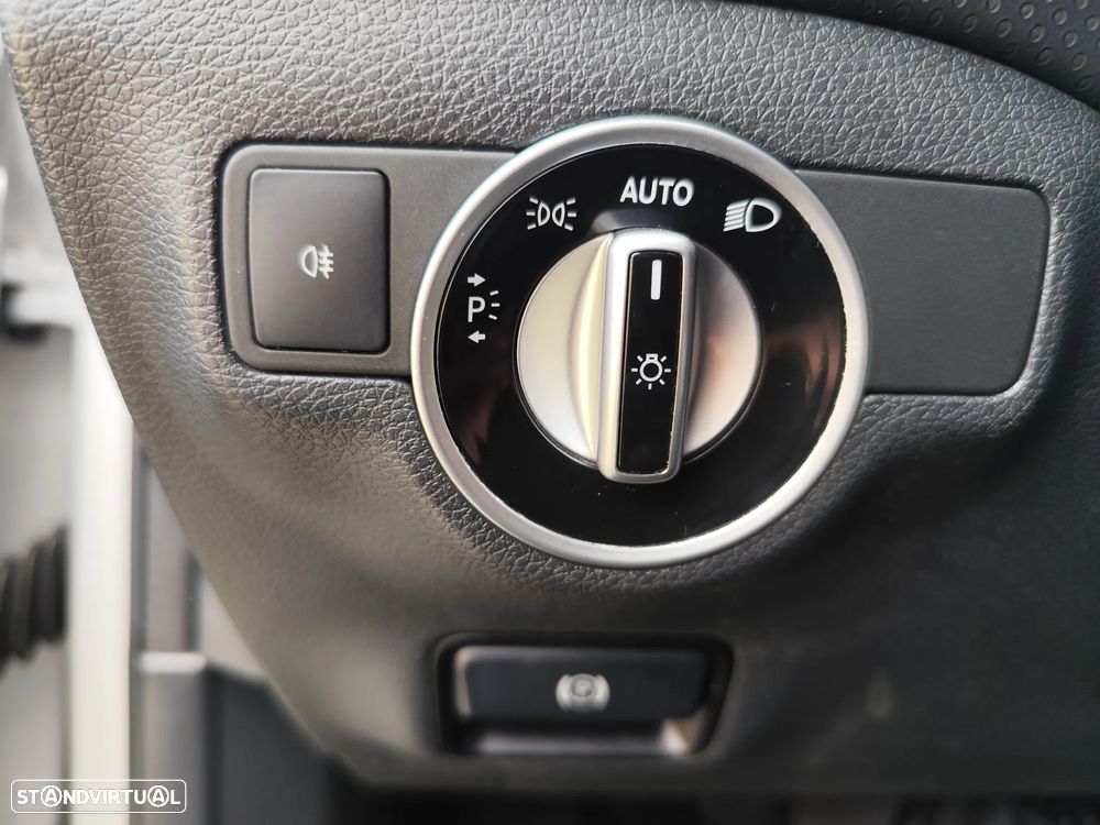 Mercedes-Benz A 45 AMG 4-Matic - 15