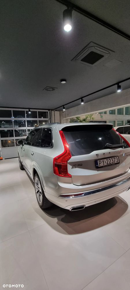 Volvo XC 90 - 3