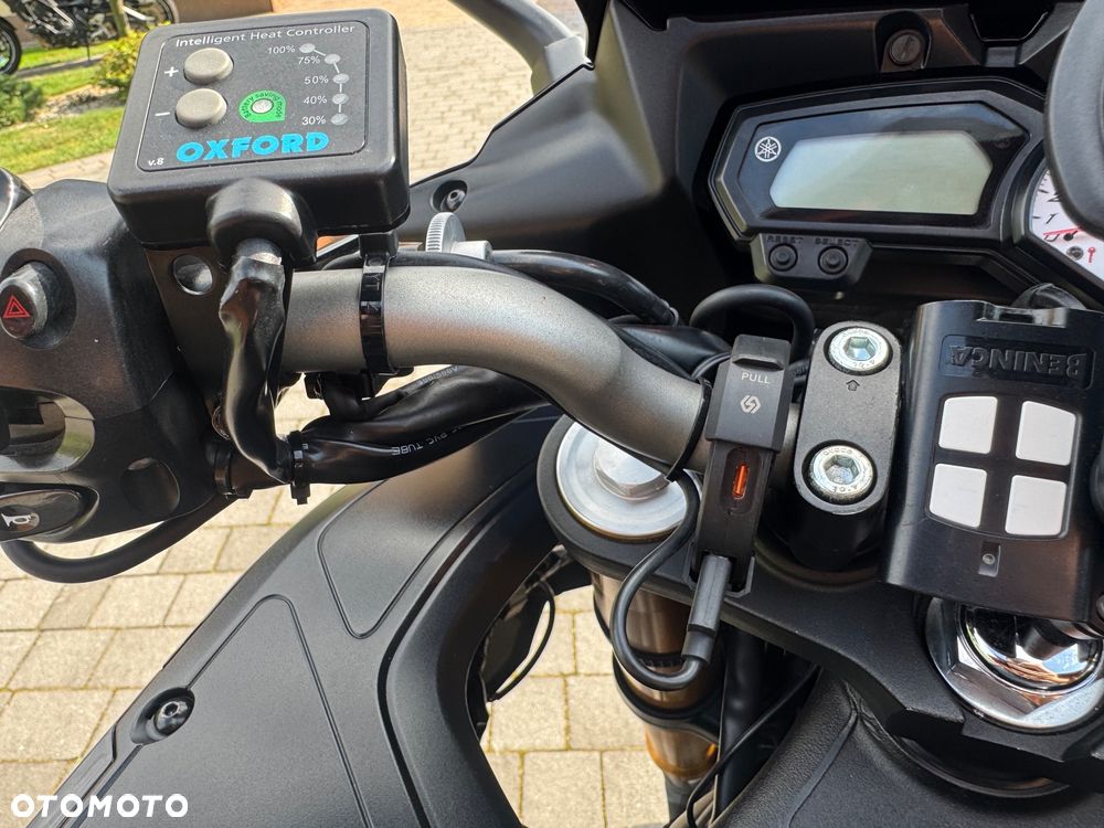Yamaha FZ8 - 18