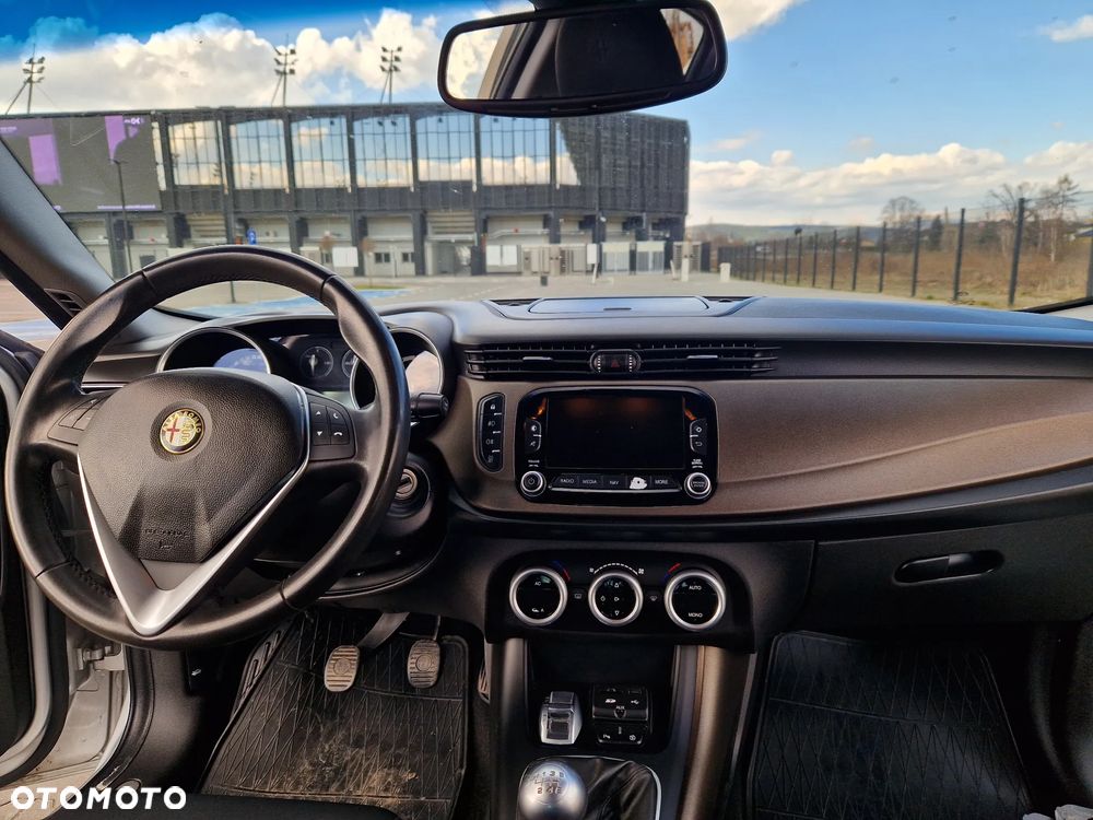 Alfa Romeo Giulietta - 13