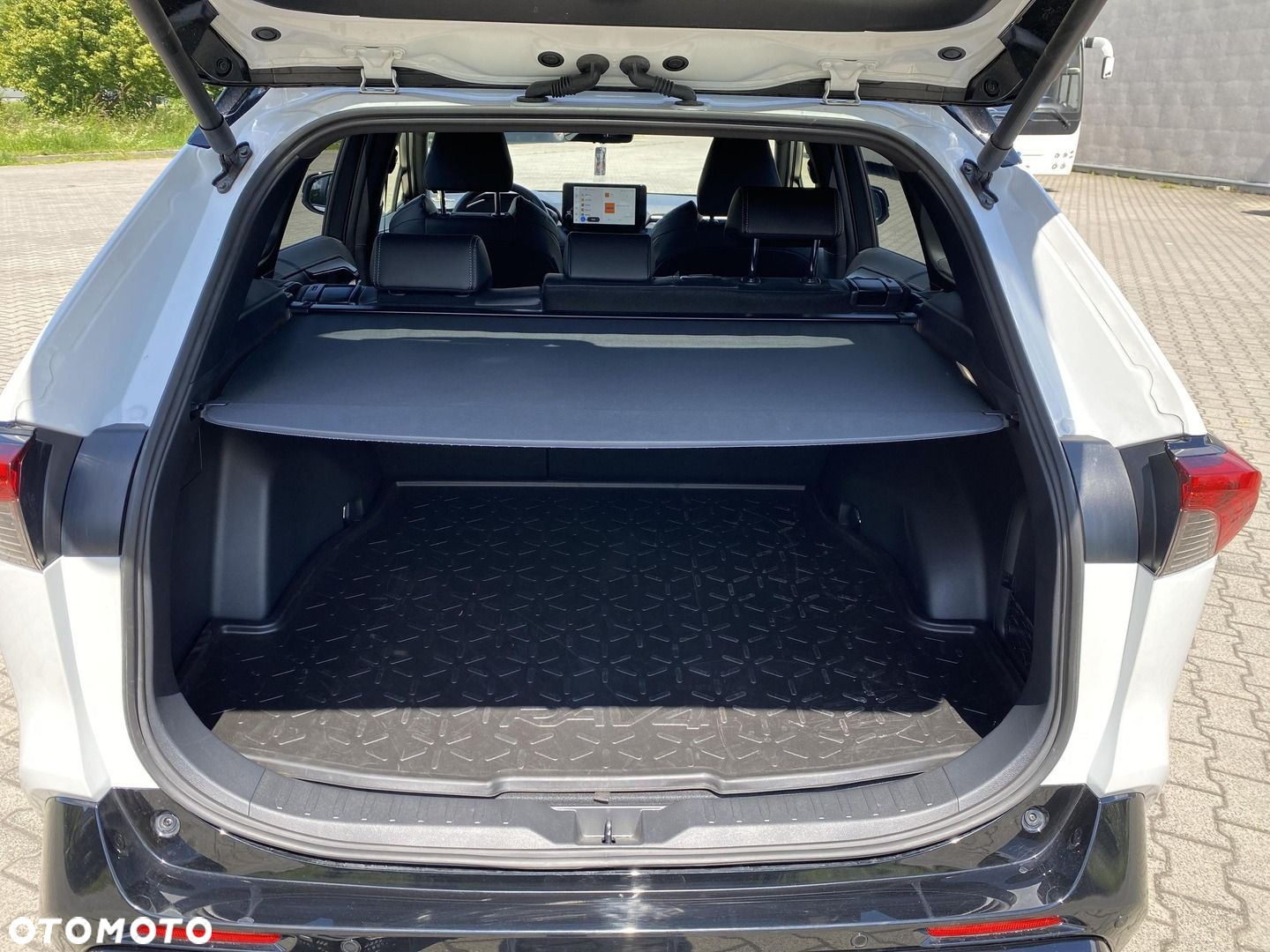 Toyota RAV4 - 14