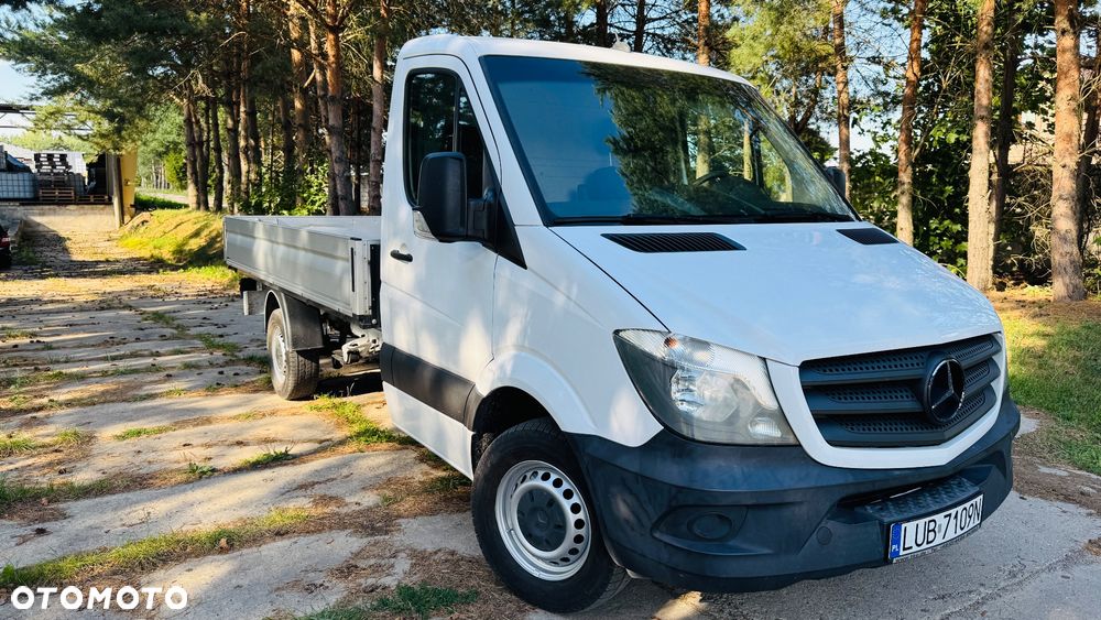 Mercedes-Benz Sprinter - 2