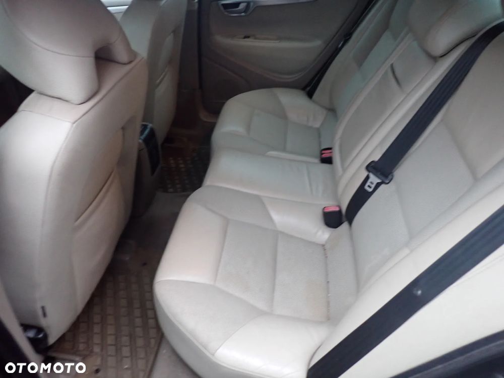 CZĘŚCI - Volvo S60 I 2,4D D5 D5244T4 185KM FL LIFT 6B M66 LAKIER 467-46 2006r. INDEX - 9262 - 6