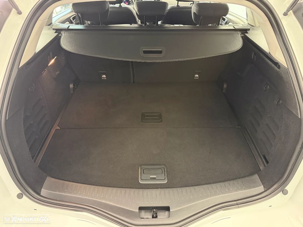 Renault Mégane Sport Tourer 1.5 Blue dCi Equilibre EDC - 18