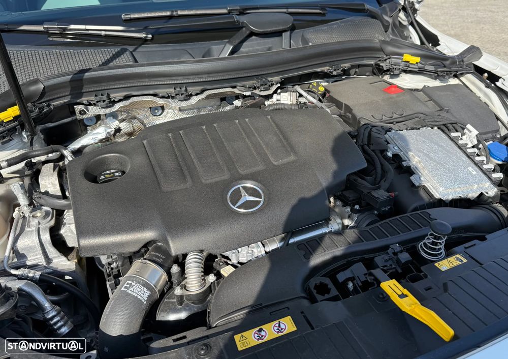 Mercedes-Benz GLA 180 d Progressive - 8