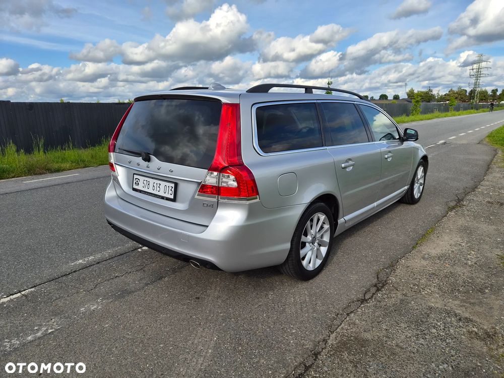 Volvo V70 D4 Drive-E Momentum - 11