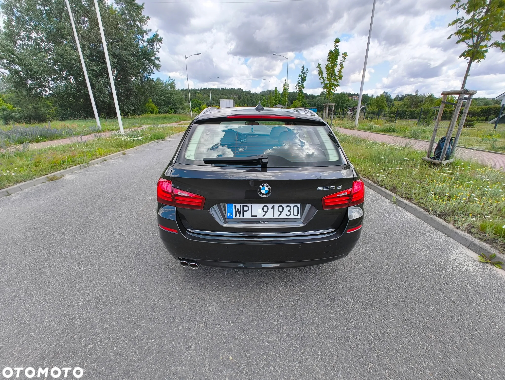 BMW Seria 5 520d Touring Luxury Line - 6