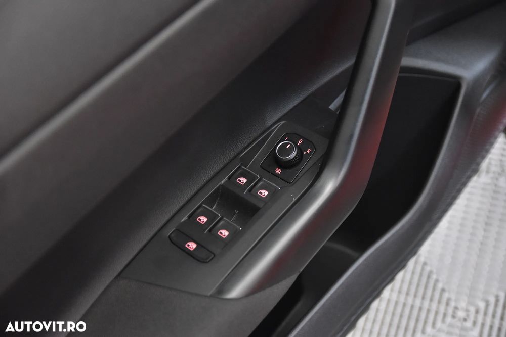 Volkswagen Polo 2.0 TSI DSG GTI - 14