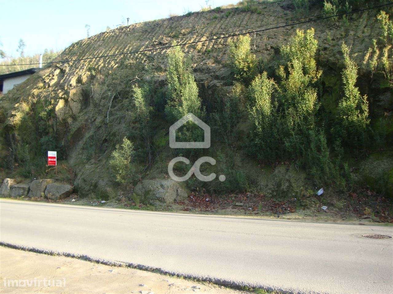 Terreno de construção perto do Hospital de Riba de Ave - Vila Nova de - Grande imagem: 3/3