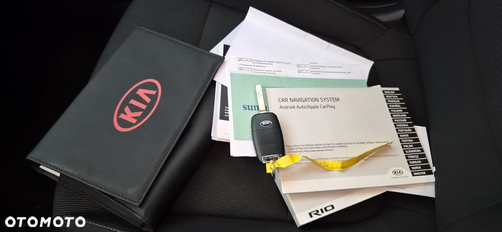Kia Rio - 31