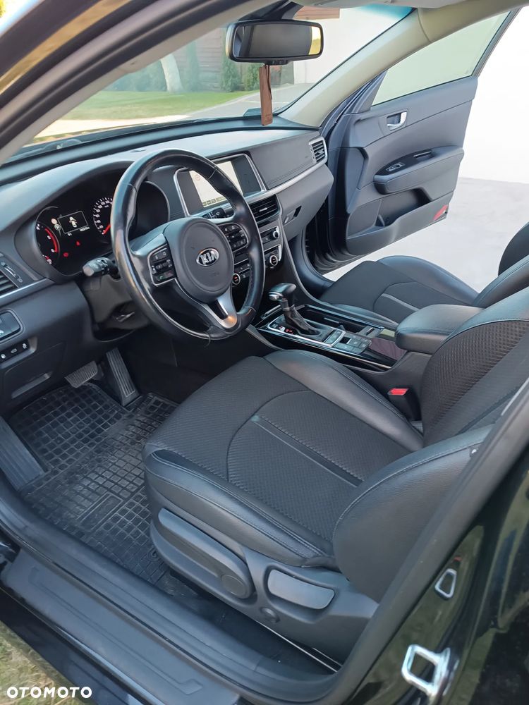 Kia Optima 1.7 CRDI L DCT - 34