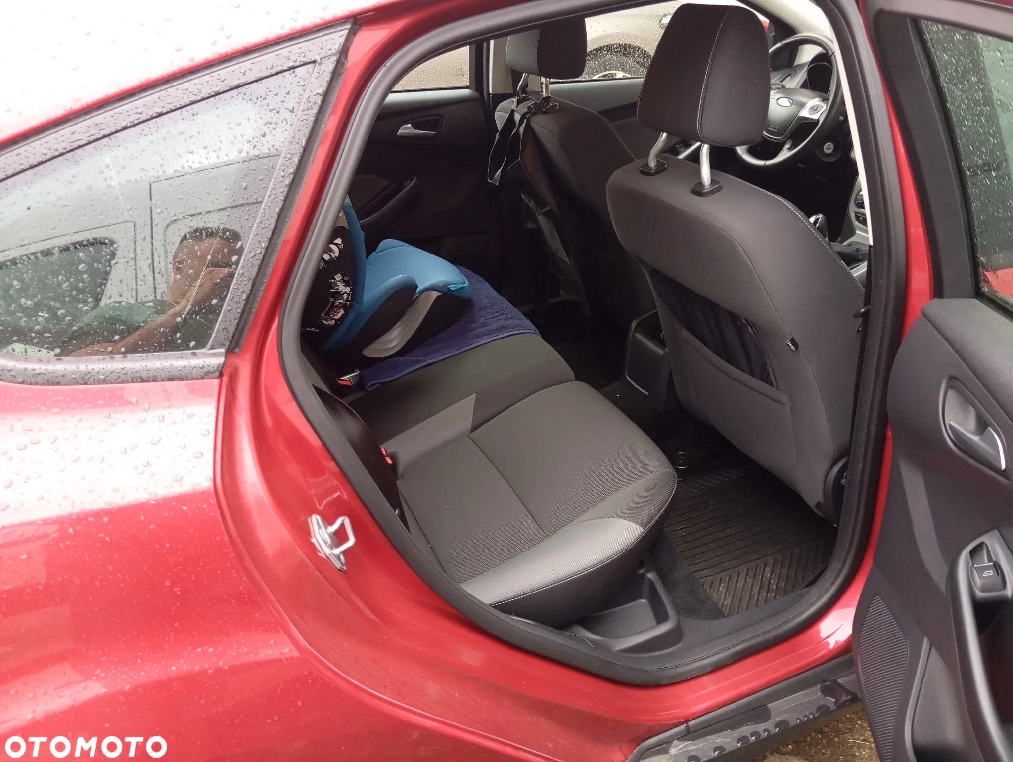 Ford Focus 1.6 Trend - 12