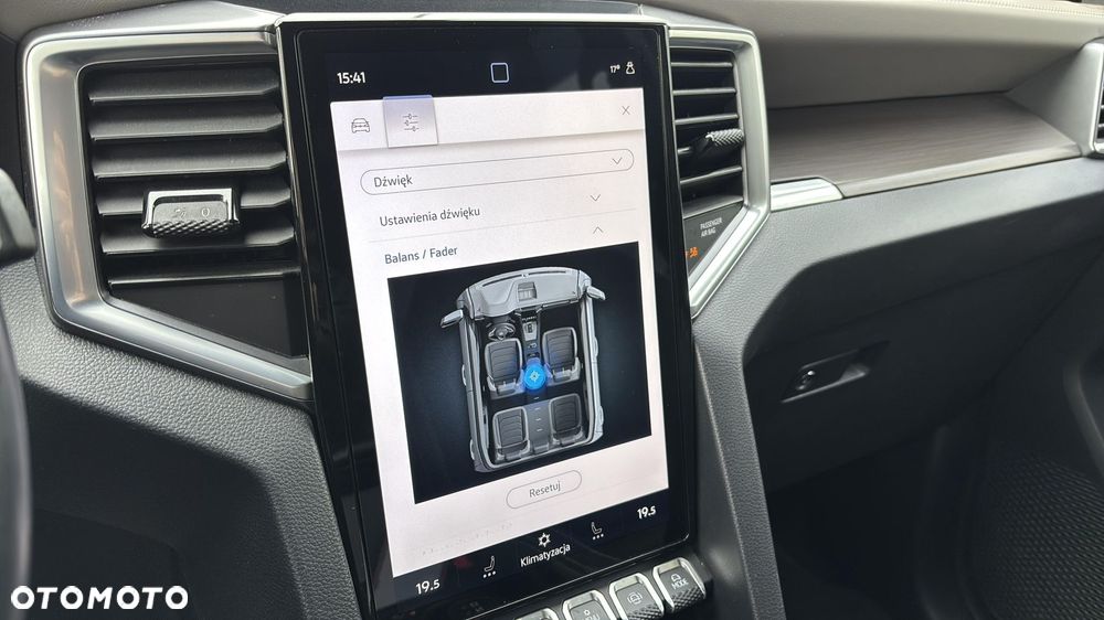 Volkswagen Amarok 3.0 V6 TDi 4MOTION Style - 25