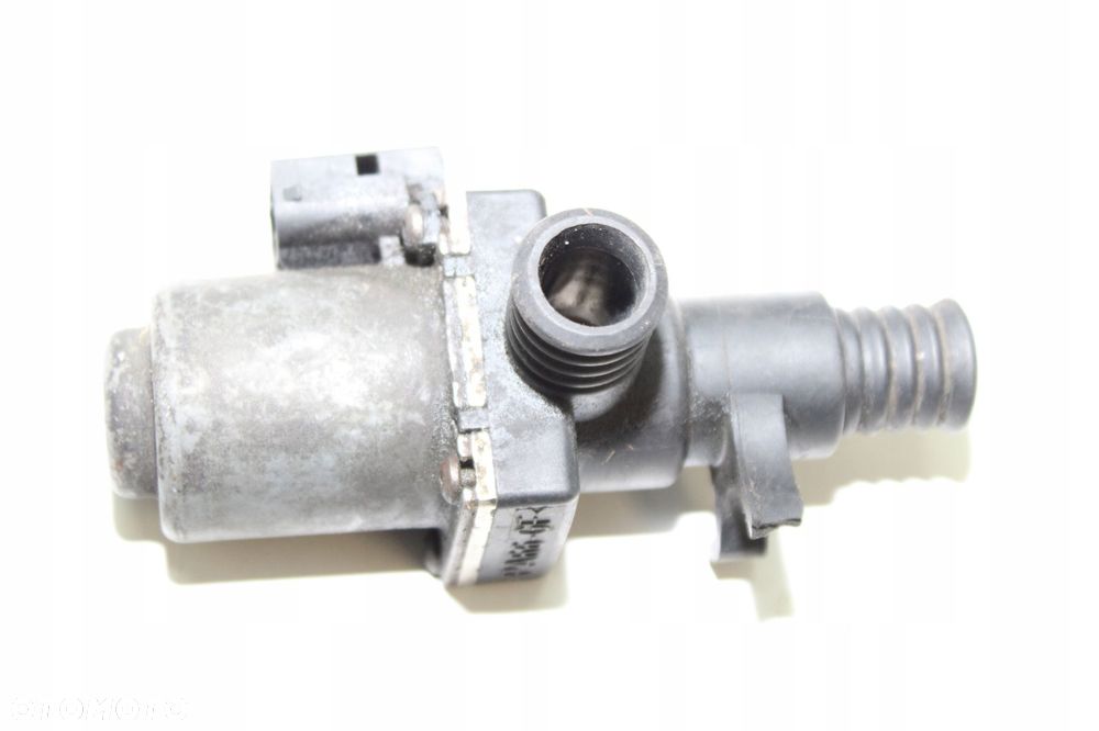 BMW E34 ELEKTROZAWÓR OGRZEWANIA ZAWÓR WODY 8390813 - 2